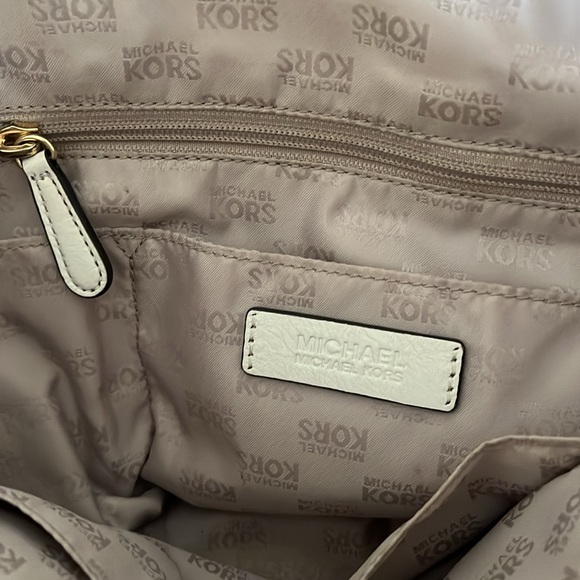 Michael Kors Brown/Khaki Studded Logo Tote Purse,handbag,tote - Picture 8 of 8